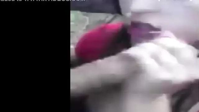 Девушка турка сосет незнакомцу на улице